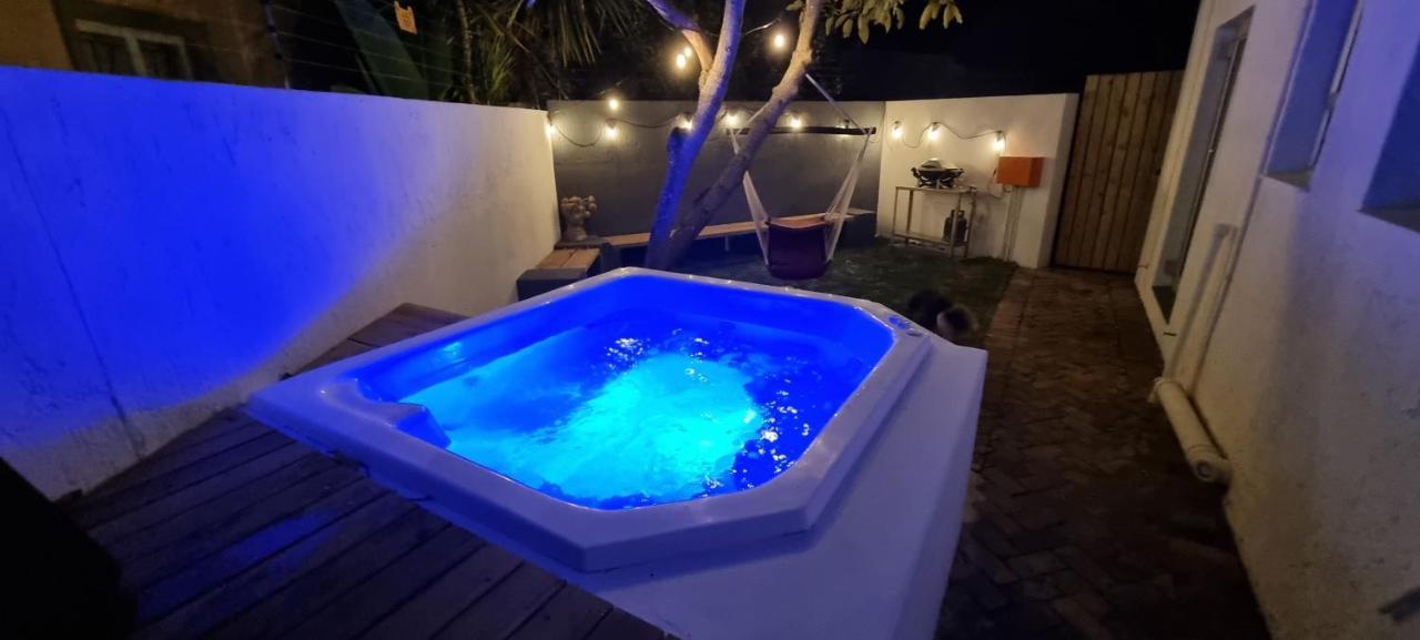 Sunshowers Plett プレッテンバーグ・ベイ エクステリア 写真